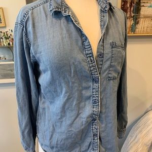 Tencel chambray button up